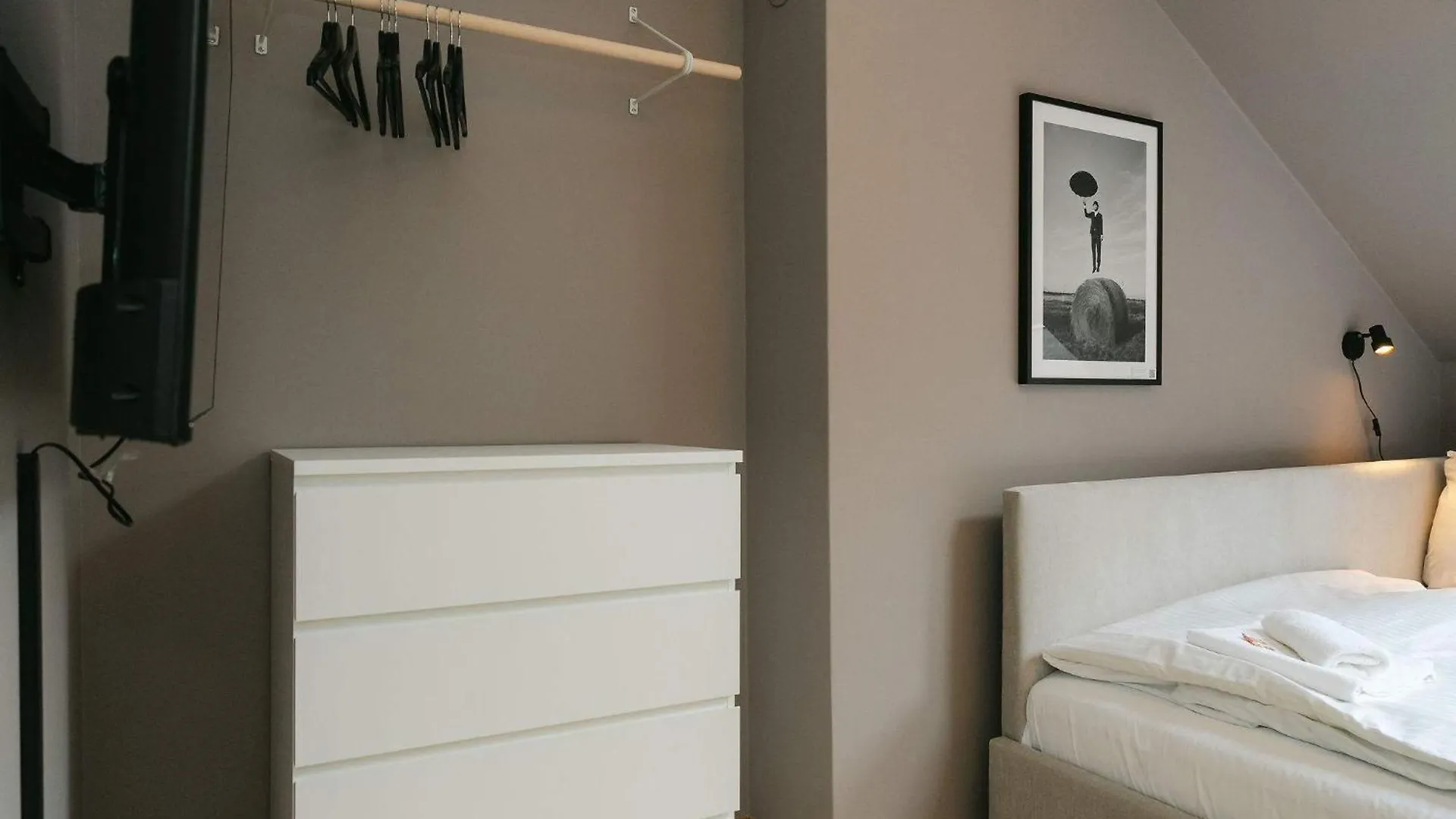 Modern 3Br Perfect For 4-6 Metro Close To Naschmarkt Wien 0*,  Österreich